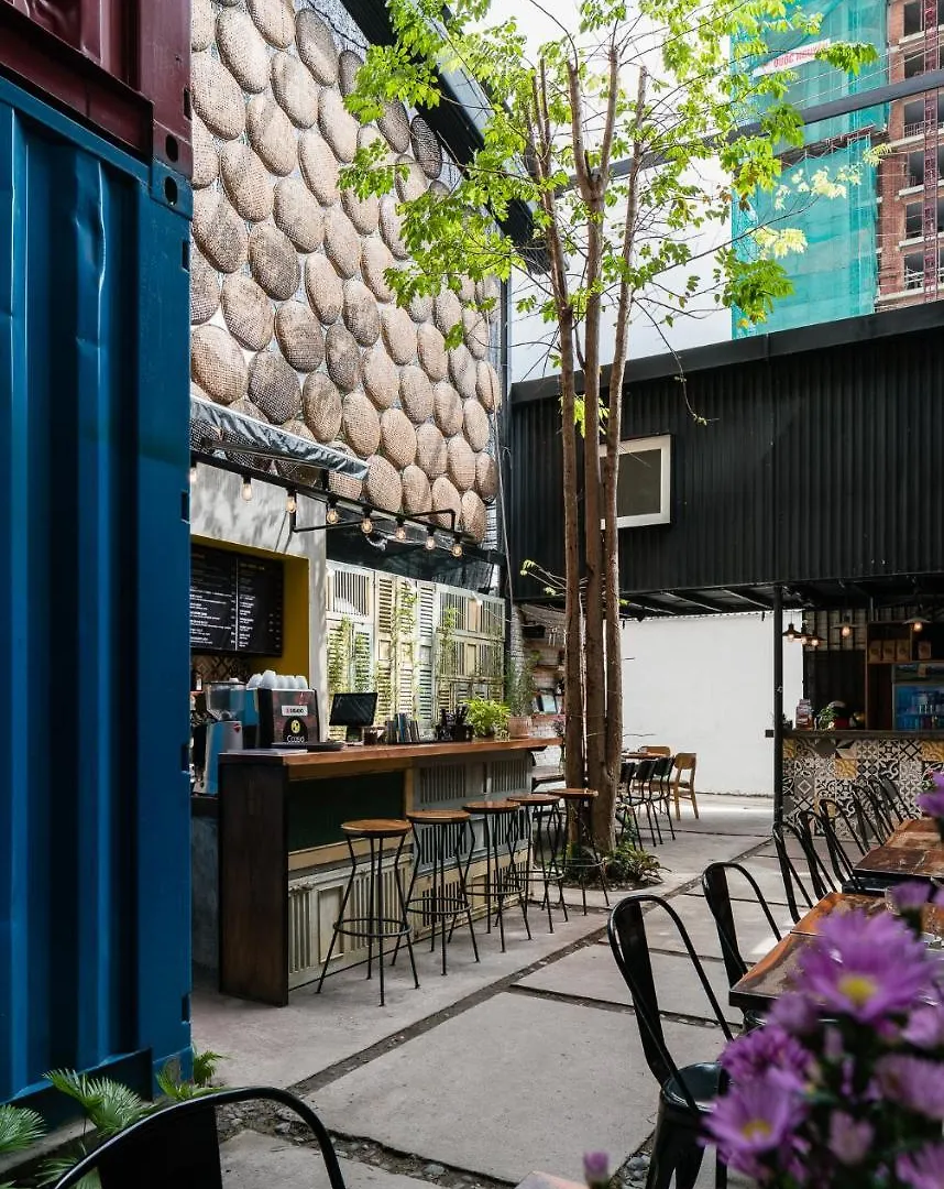 Ccasa Hostel Nha Trang 0*,